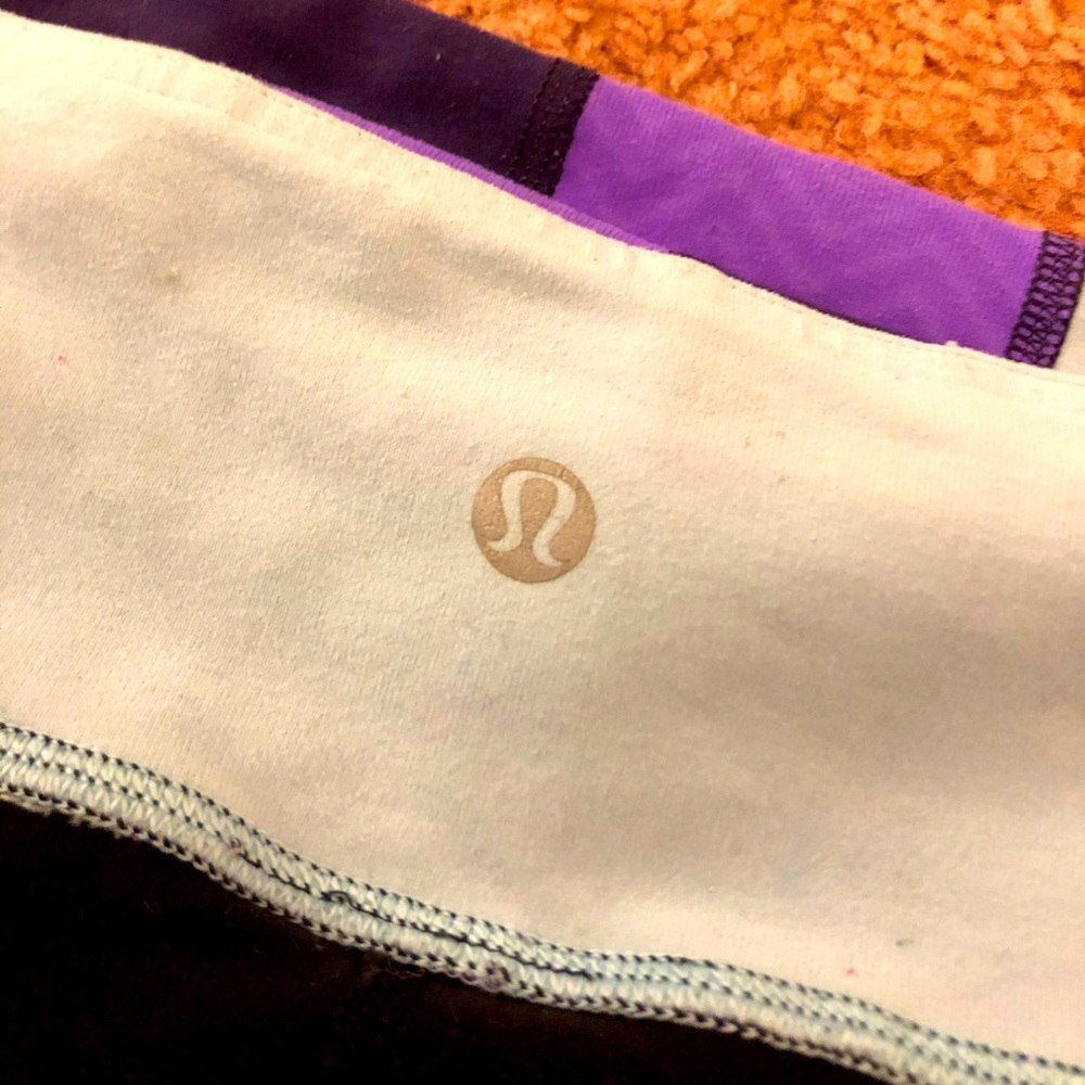 Lululemon Reversible Spandex - Picture 3 of 4